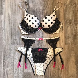 Victoria’s Secret 3 Piece Lingerie Set! 34C
